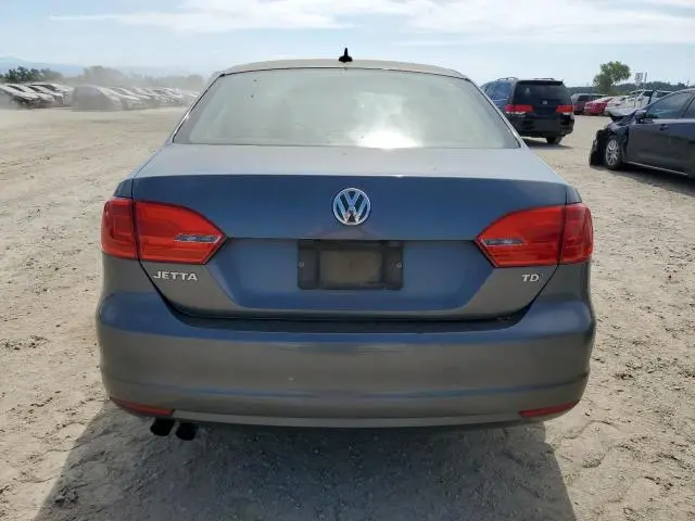 2011 VOLKSWAGEN JETTA TDI  