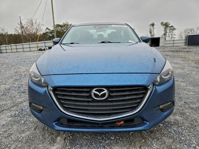 2018 MAZDA 3 TOURING  