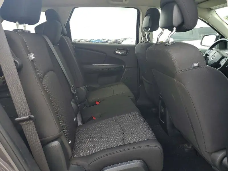 2020 DODGE JOURNEY SE  