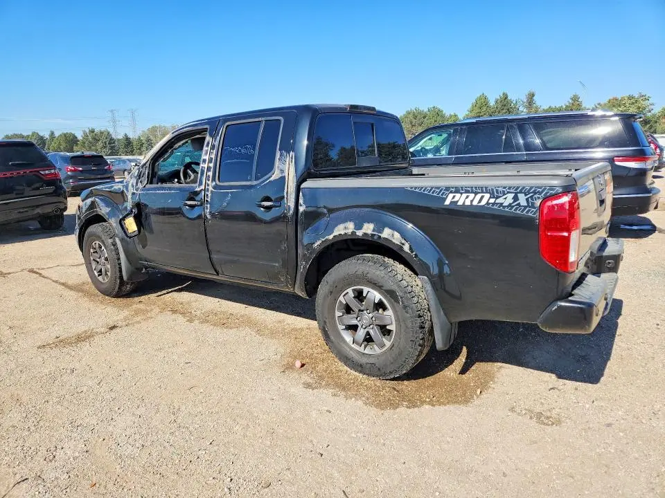 2016 NISSAN FRONTIER PRO-4X  