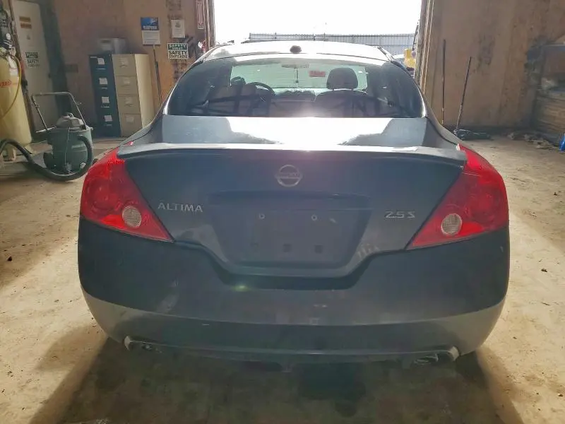 2010 NISSAN ALTIMA S  