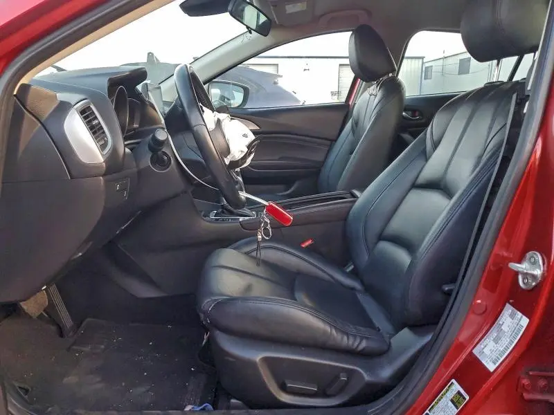 2018 MAZDA 3 TOURING  