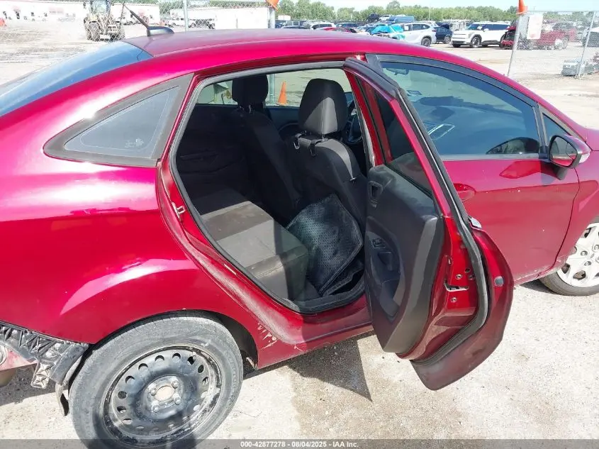 2013 FORD FIESTA SE