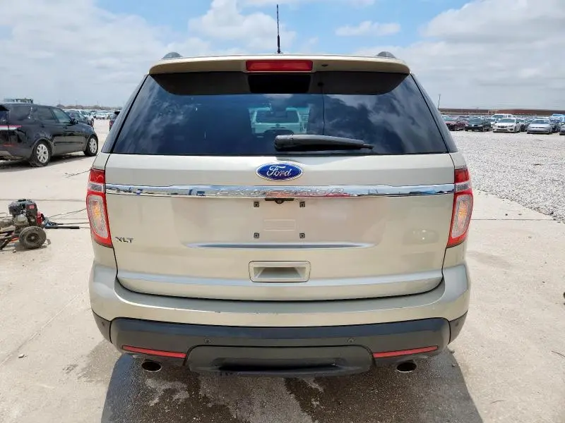 2011 FORD EXPLORER XLT  