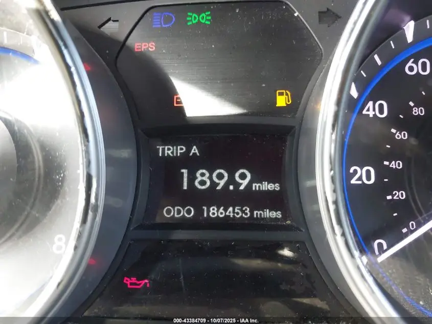 2011 HYUNDAI SONATA GLS