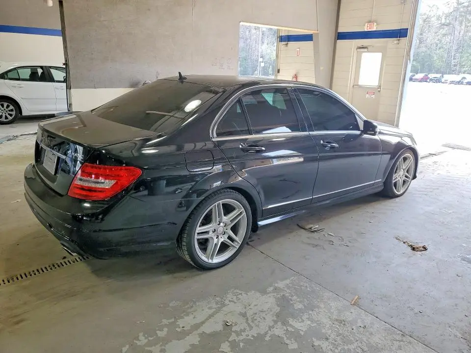 2013 MERCEDES-BENZ C 300 4MATIC  