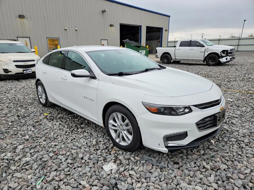 2017 CHEVROLET MALIBU LT  