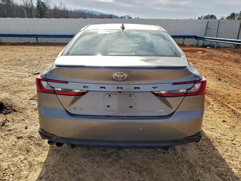 2025 TOYOTA CAMRY XSE  