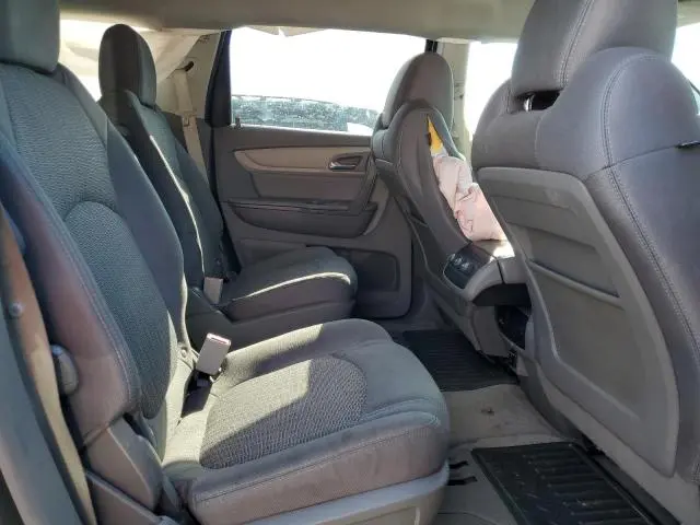 2016 CHEVROLET TRAVERSE LT  