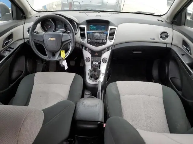 2011 CHEVROLET CRUZE LS  