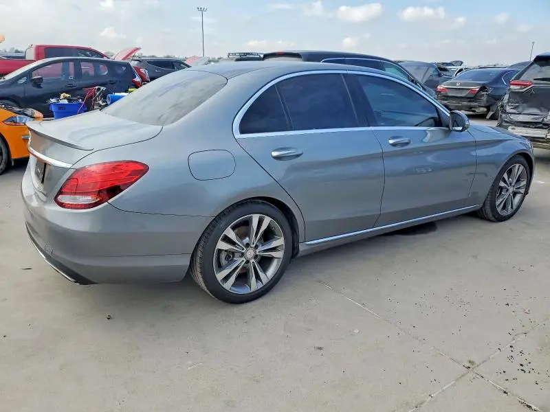 2016 MERCEDES-BENZ C 300  