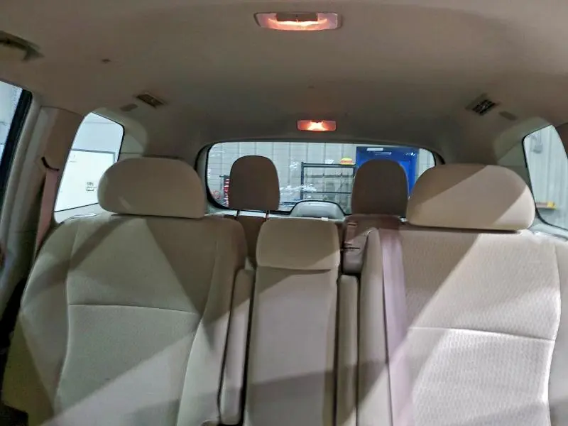 2010 TOYOTA HIGHLANDER   