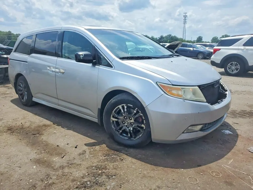 2011 HONDA ODYSSEY TOURING  