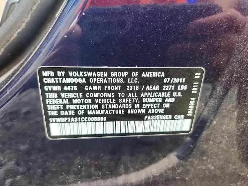 2012 VOLKSWAGEN PASSAT SE  