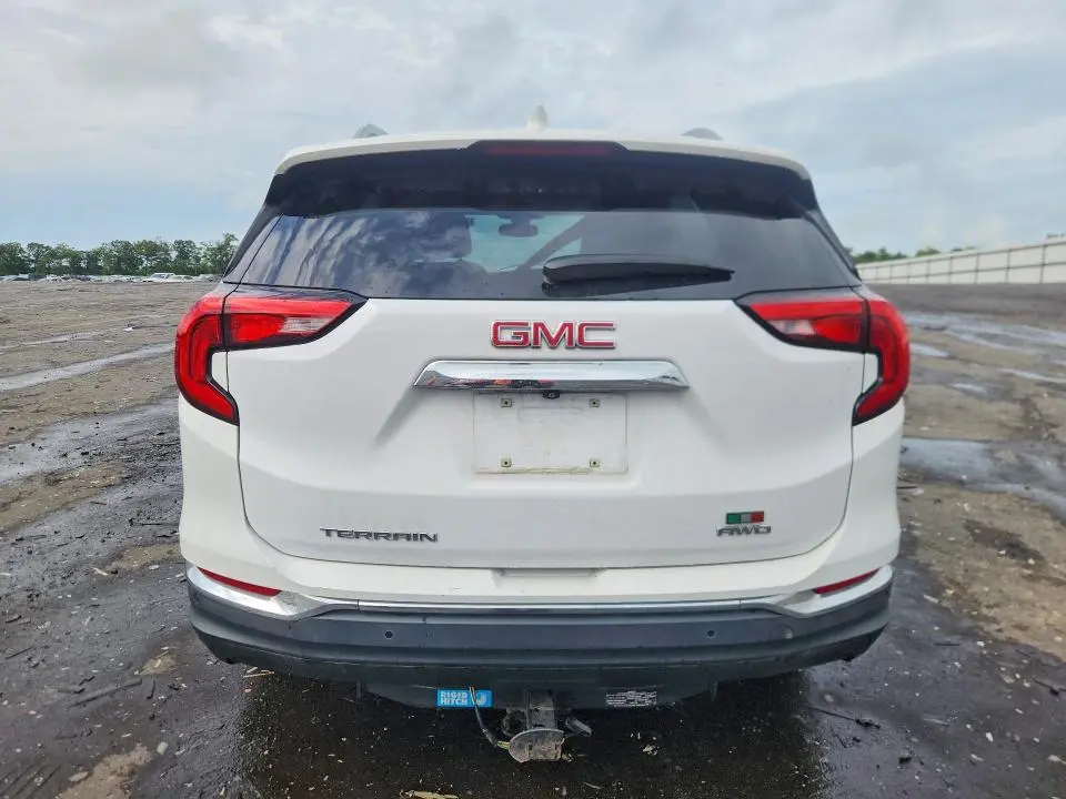2021 GMC TERRAIN SLT 1  