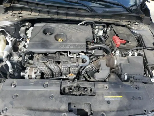 2019 NISSAN ALTIMA SR  