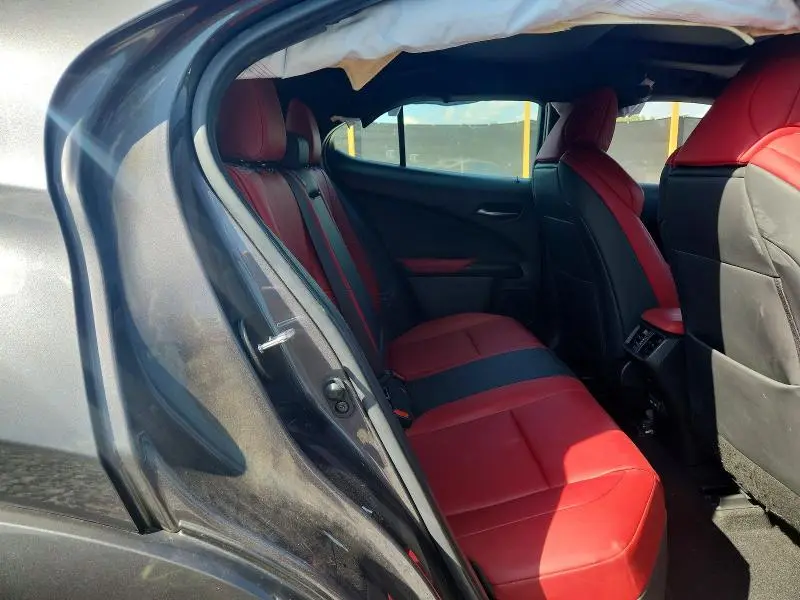 2022 LEXUS UX 200 F SPORT  