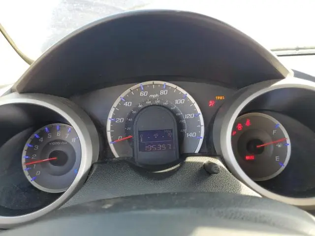 2013 HONDA FIT   