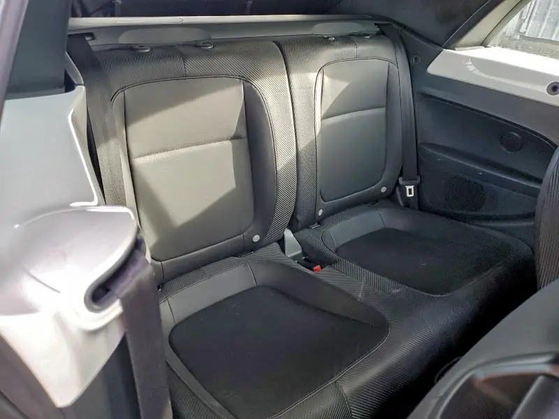 2013 VOLKSWAGEN BEETLE   