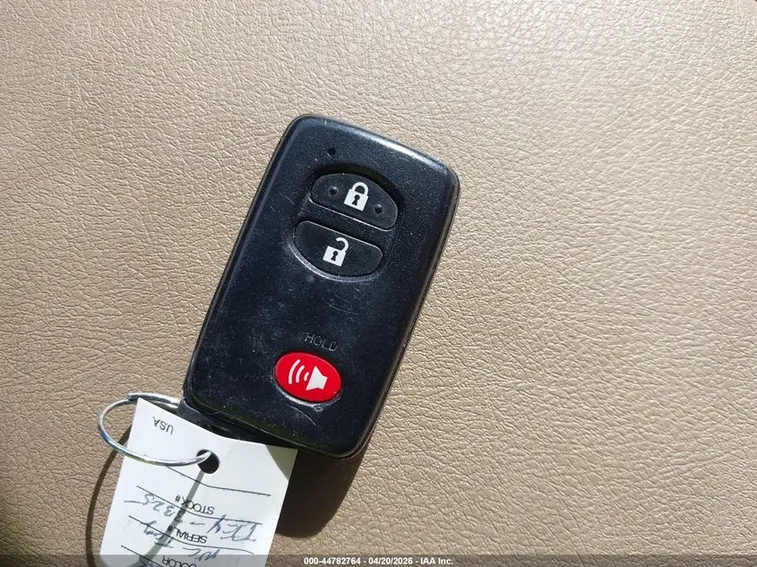 2014 TOYOTA PRIUS THREE