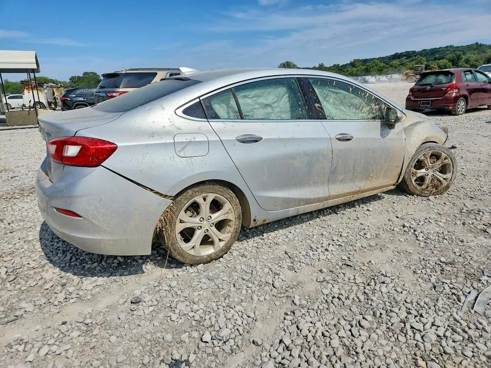 2018 CHEVROLET CRUZE PREMIER  