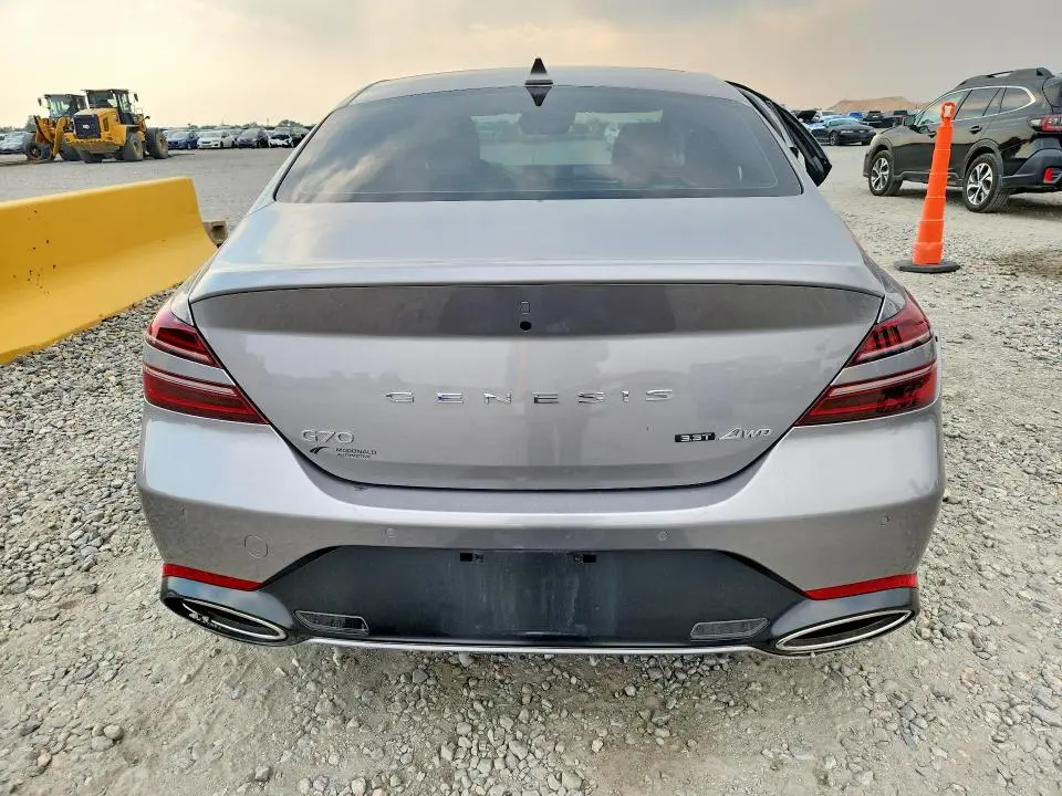 2023 GENESIS G70 3.3T STANDARD  