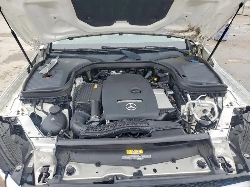 2018 MERCEDES-BENZ GLC 300 4MATIC  