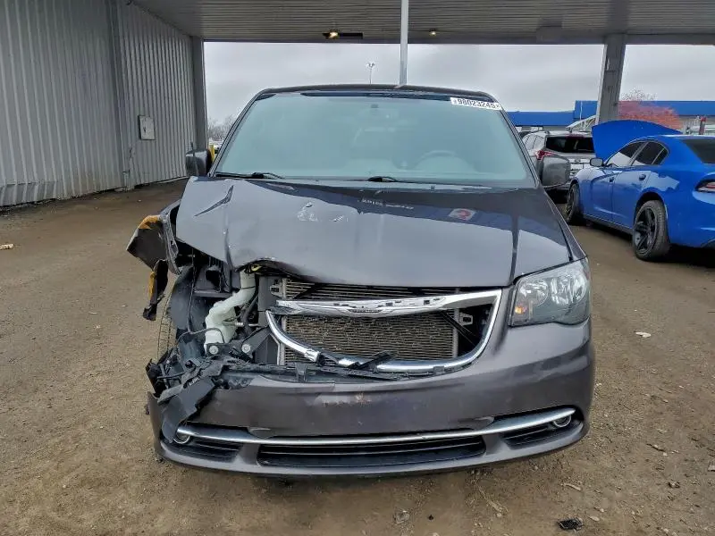 2016 CHRYSLER TOWN & COUNTRY S  