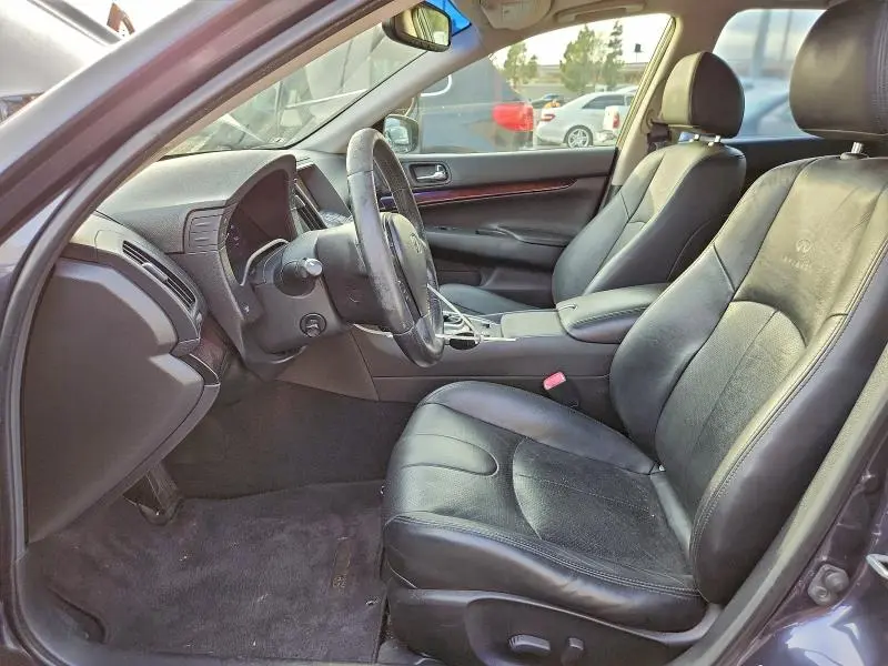 2013 INFINITI G37 BASE  