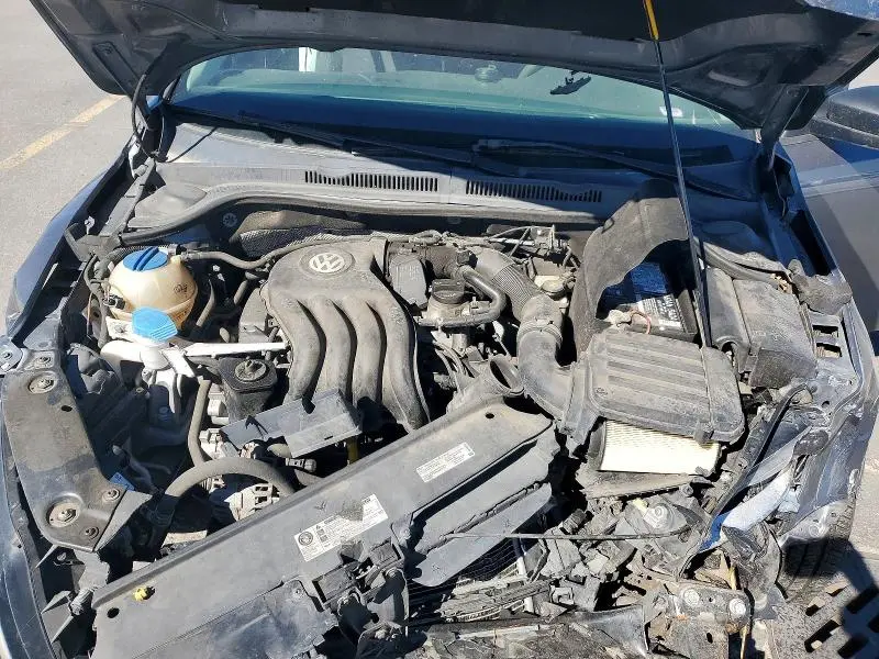 2015 VOLKSWAGEN JETTA BASE  