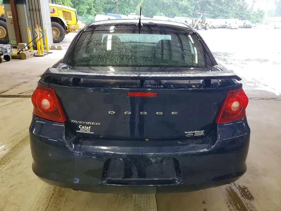 2014 DODGE AVENGER SE  
