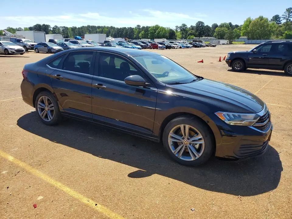 2024 VOLKSWAGEN JETTA SE  
