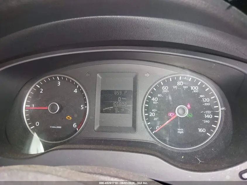 2013 VOLKSWAGEN JETTA 2.0L TDI
