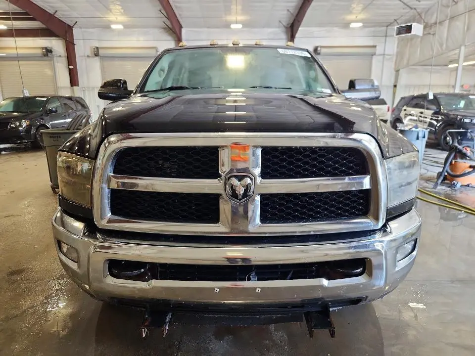 2017 RAM 3500 ST  