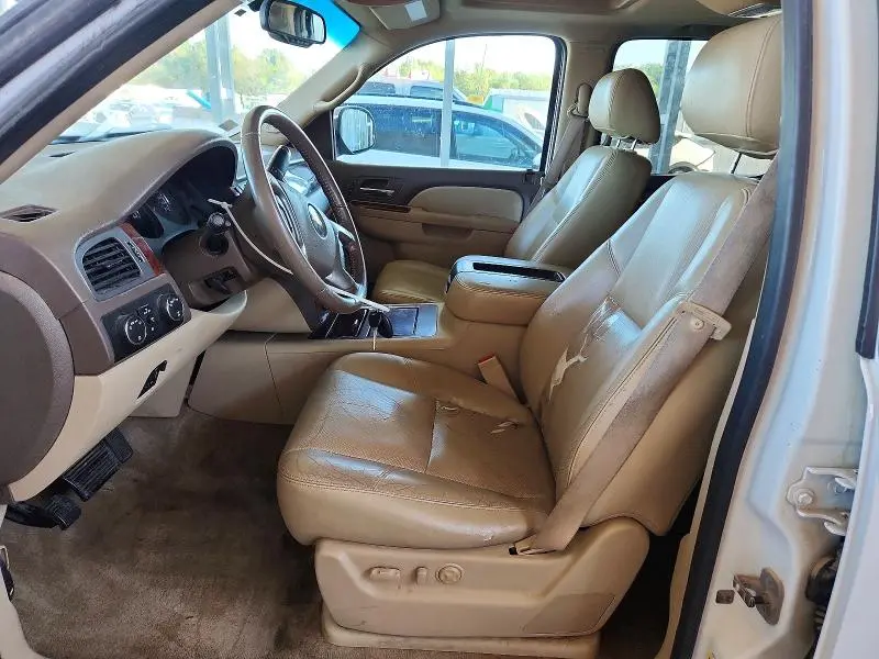 2011 CHEVROLET SUBURBAN K1500 LTZ  