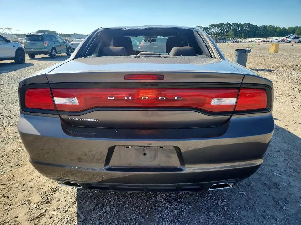2014 DODGE CHARGER SE  