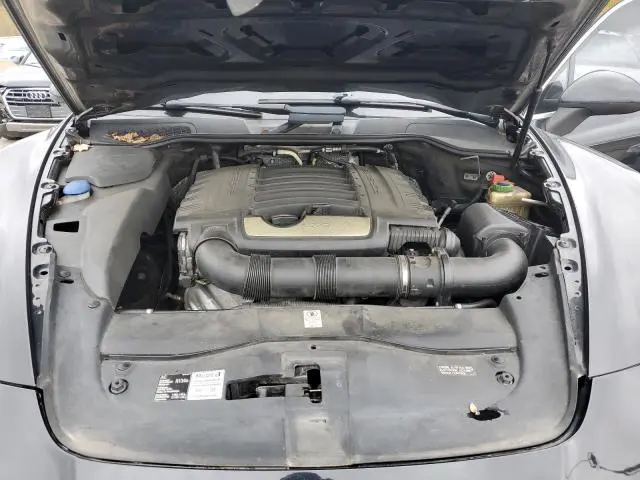 2014 PORSCHE CAYENNE   