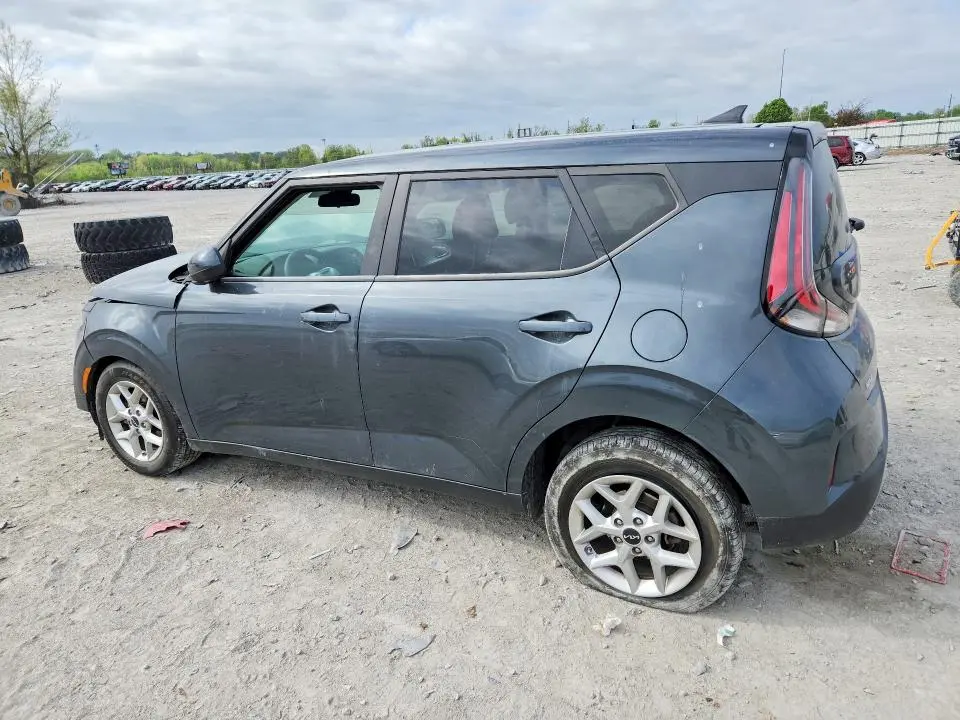 2025 KIA SOUL LX  