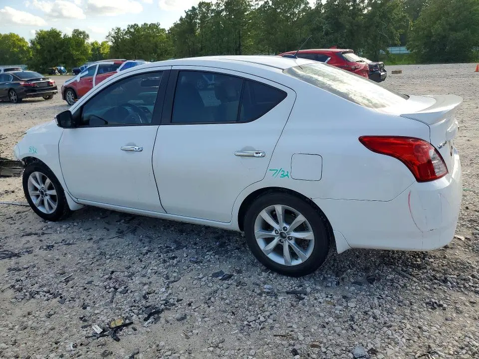 2015 NISSAN VERSA 1.6 SL  