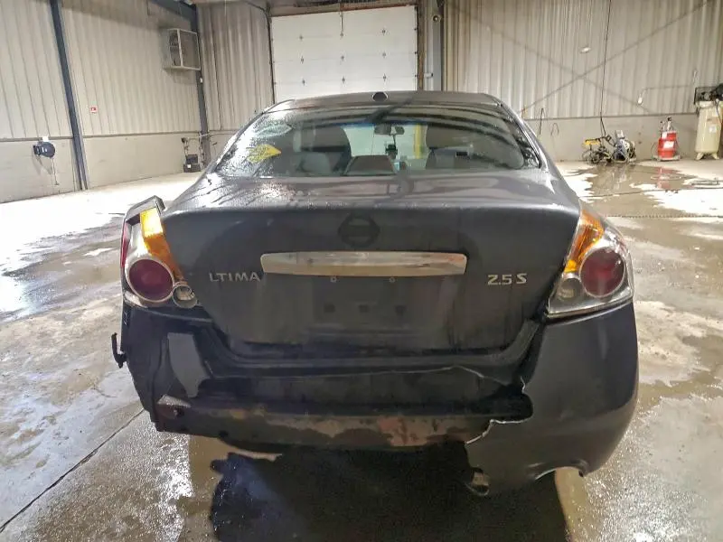 2010 NISSAN ALTIMA BASE  