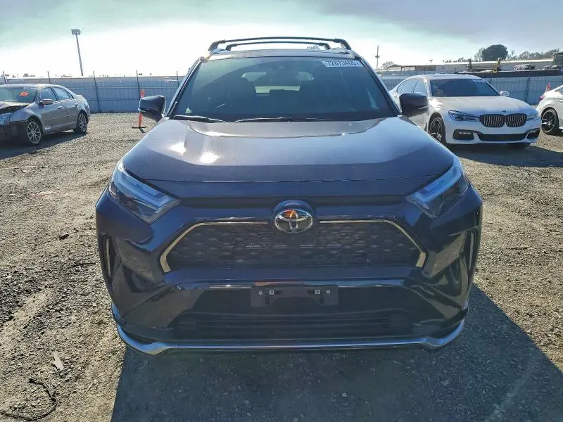 2025 TOYOTA RAV4 XSE  