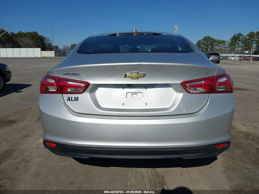2022 CHEVROLET MALIBU FWD LT