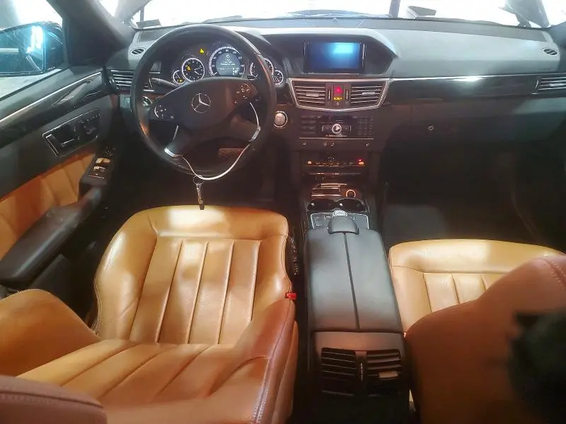 2010 MERCEDES-BENZ E 350  