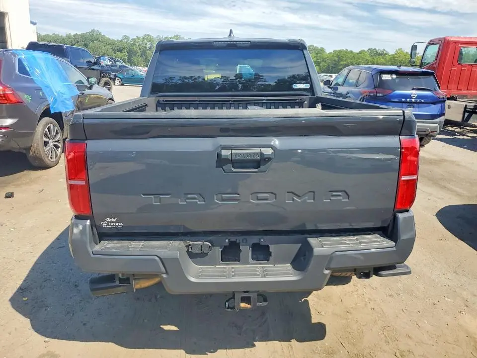 2025 TOYOTA TACOMA TRD SPORT  