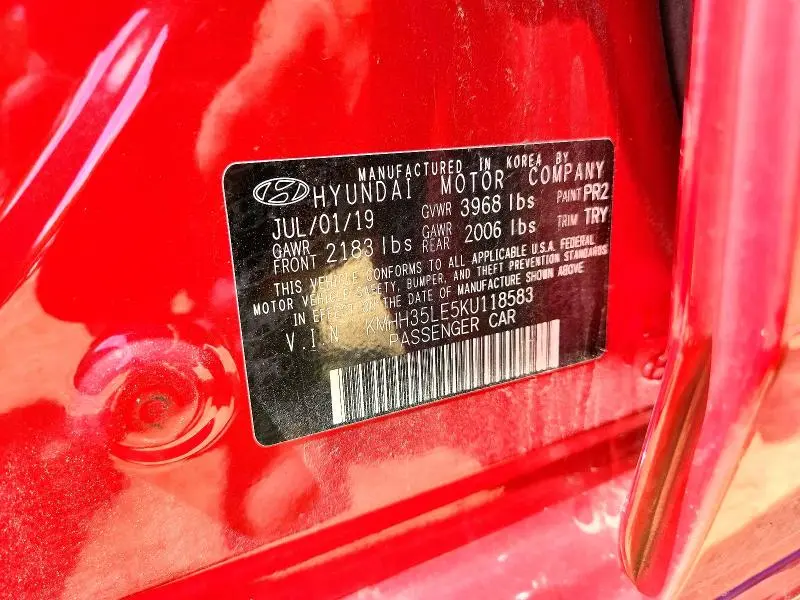 2019 HYUNDAI ELANTRA GT BASE  