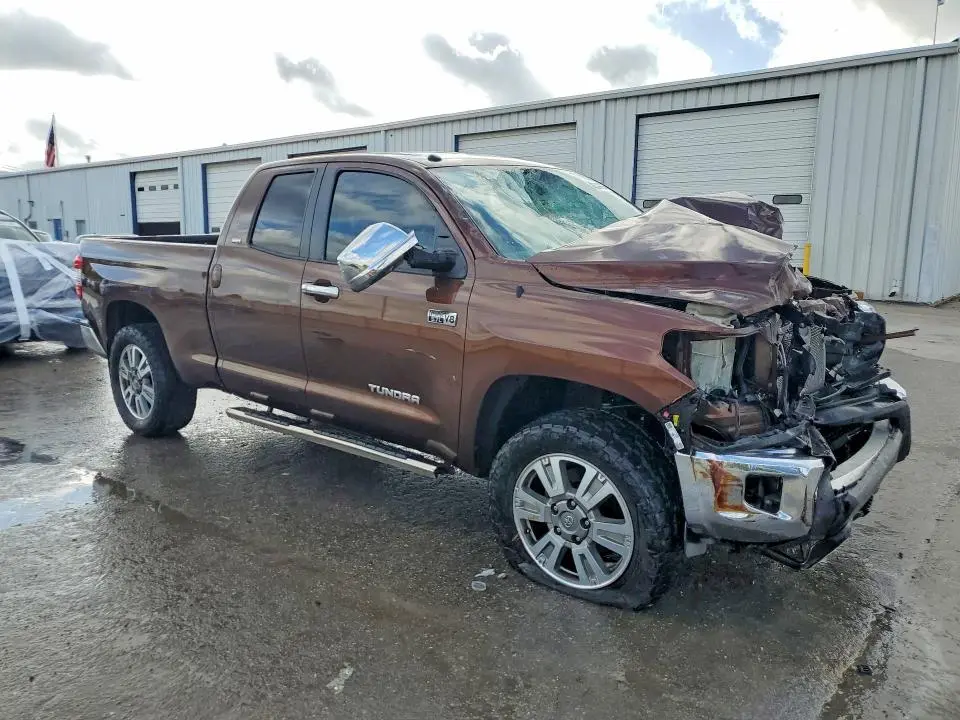 2016 TOYOTA TUNDRA SR5  