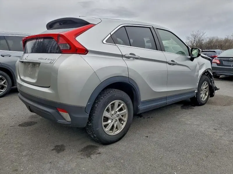 2019 MITSUBISHI ECLIPSE CROSS ES  