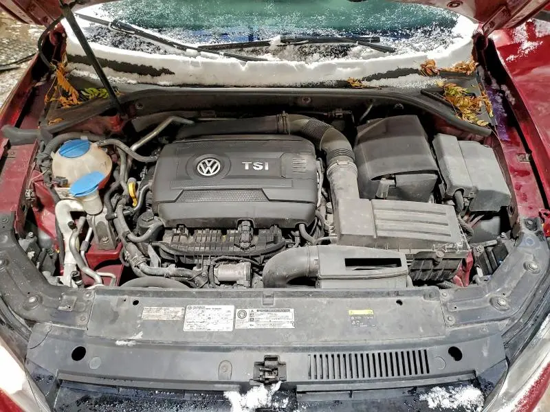 2015 VOLKSWAGEN PASSAT SE  