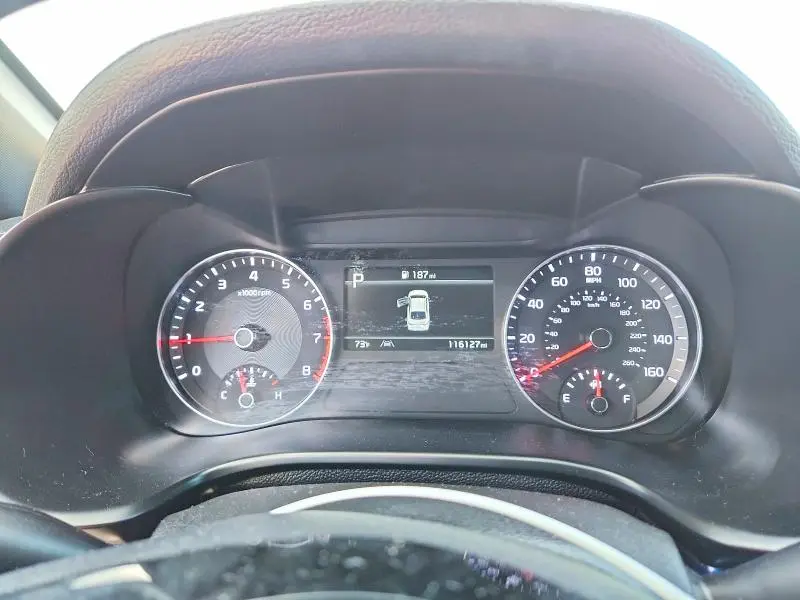 2023 KIA FORTE GT LINE  