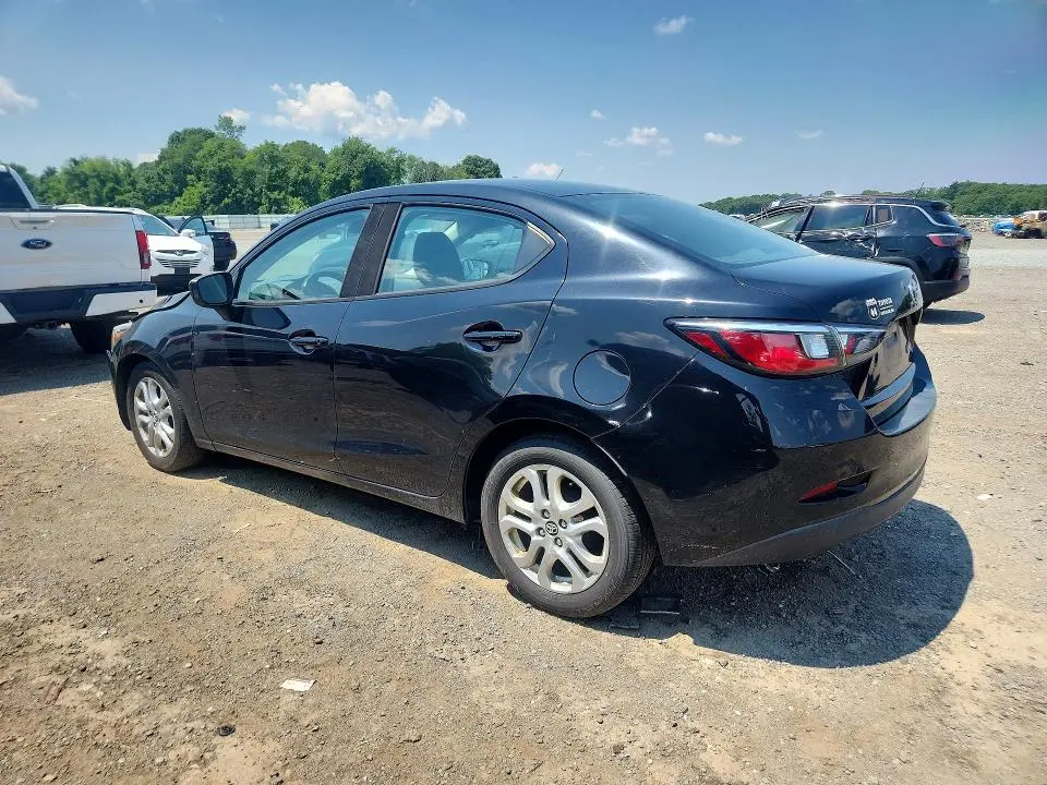 2018 TOYOTA YARIS IA BASE  